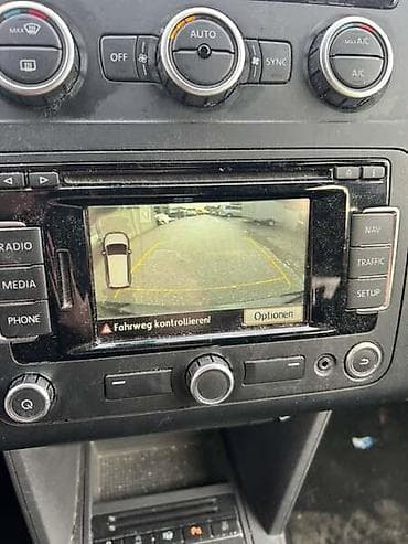 Car GPS: PARKING KAMERA ZA VOLKSWAGEN TOURAN | Parking kamera za Touran 10-15 — 1