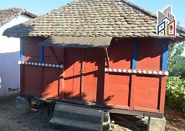 kuce na selu izdavanje: NA PRODAJU! Seosko domaćinstvo u Sovljaku kod Uba! Površina kuće — 7
