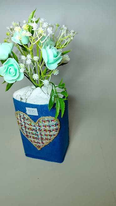 Kućni dekor: Dekorativna aranžmanska saksija sa veštačkim cvećem - Aranžman: nežne — 3