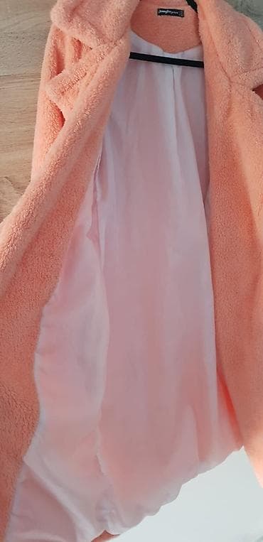 Jakne, Kaputi, Prsluci: Ženski teddy kaput, breskva/losos roze boje. - Dužina: midi (ispod — 4