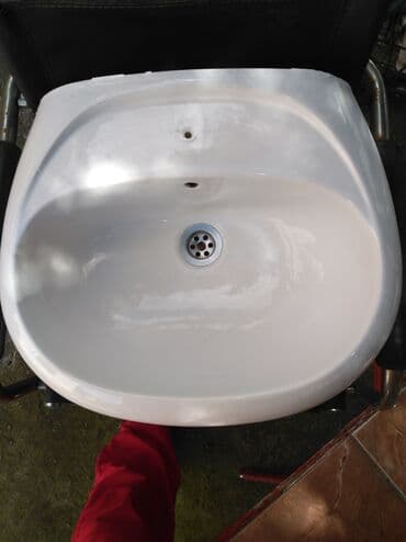 ikea daske za wc solju: Vrlo malo korišćen umivaonik dim 52 /43cm — 2