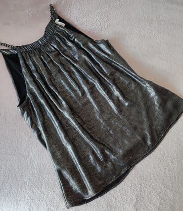 andrija jo majice: Original CACHÉ top Potpuno nov CACHÉ top sa integrisanom podmajicom — 1