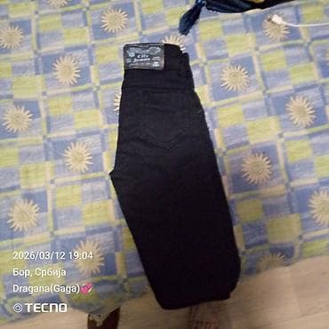 moderne radne pantalone: Crne farmerke – City Jeans - Model: ravne nogavice - Boja: crna - — 3