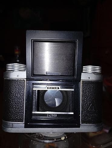 gorenje vranje: Fotoaparat Altix sa objektivom Meyer-Optik Görlitz Trioplan 50mm f/2.9 — 2