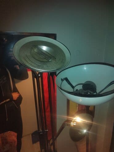 neprodate sofe u pola cene: Podne lampe – set - Dve visoke podne lampe sa teškim okruglim — 3