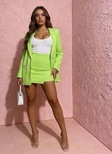 kombinezoni za spavanje: 🔥Ženski komplet – sako i mini suknja🔥
✅3800 din — 2