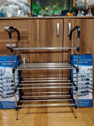 cipelarnik novi sad: 🥾🥾 CIPELARNIK 🥿🥾
DIMENZIJE:26cm-2300din
DIMENZIJE :26cm- 2000din — 2