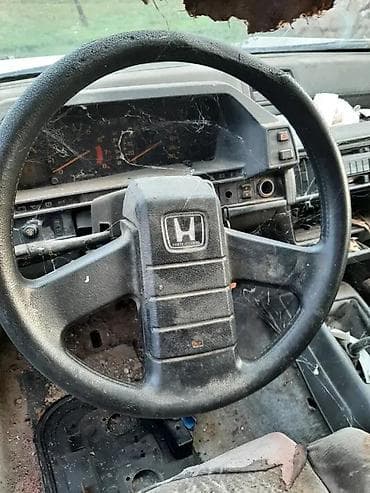 digalka za kola: VOLAN HONDA PRELUDE LOSE STANJE | Za reparaciju — 1
