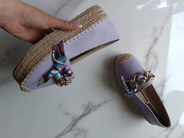 Broj 36-40
Cena 3200din