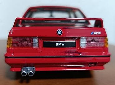 rc formula 1: Bburago maketa automobila – 1988 BMW 3 Series M3 (E30) - Skala: 1:24 — 8