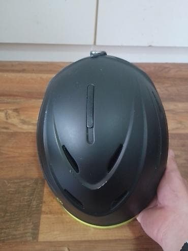 Dronovi: Kaciga za skijanje vel L obim 59-60 cm je potpuno ispravna, u odlicnom — 10