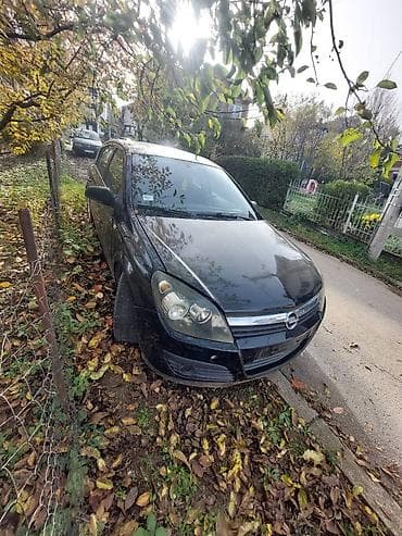 felne prodaja: Opel Astra: 1.7 l | 2005 г. 267137 km Hečbek — 5