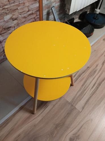 Dečiji nameštaj: Okrugli pomoćni stočić sa dve police - Dizajn: moderan skandinavski — 5