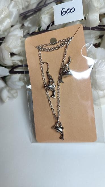 apple watch cena: Komplet nakita – delfini (ogrlica + minđuše) - Materijal: metal u — 1