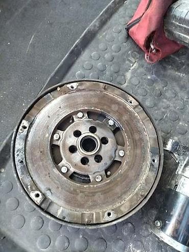 raspon sarafa za sva vozila: ZAMAJAC ZA PEUGEOT 407 OD 2004. DO 2009. GOD. | 2.0/16 V zamajac je — 3