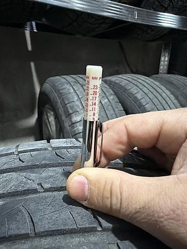 organizer za zadnje sediste: Set guma – 4 komada - Dimenzije: 225/60 R17 - Indeks nosivosti i — 5