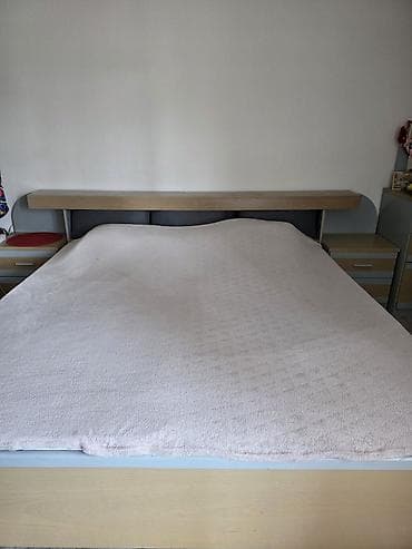 Ostali nameštaj: Na prodaju kompletna spavaca soba. Tragovi koriscenja su minimalni — 5