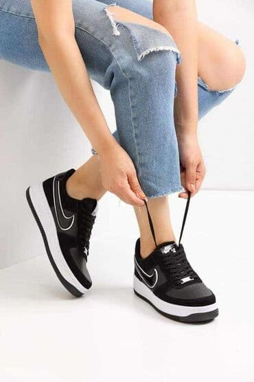 adidas sleek w: 40 — 5
