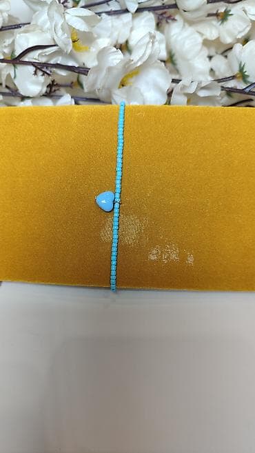 dzepni sat cena: Narušnica/anklet od sitnih tirkizno-plavih perlica sa centralnim — 2