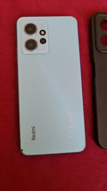 Mobilni telefoni: Xiaomi Redmi (plava boja) + zaštitna maska - Model: Redmi (serija sa — 2