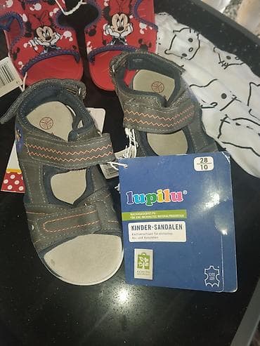 sandale sa perjem: Dečije sandale – dva modela 1) Minnie Mouse dečije badi-sandale - — 2