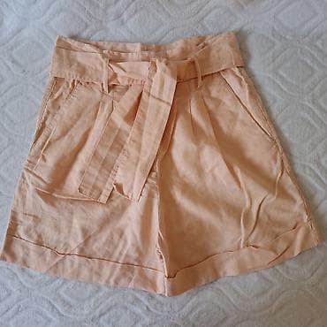 Shorts, Britches: H&M ženske šorts bermude, boja svetlo breskva. - Model sa visokim — 2