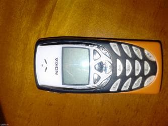 TV & Video: Nokia 8000 4G, color - Orange — 5
