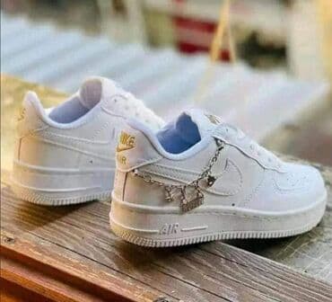 nike air command: 40 — 2