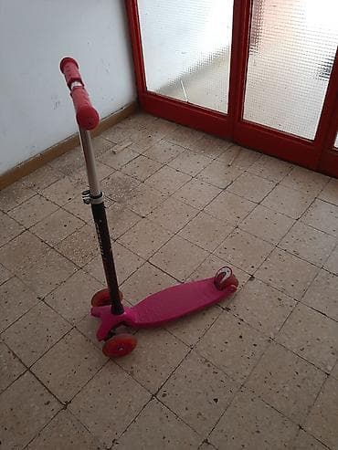 Trotineti, skejtbordovi i hoverbordovi: Trotinet — 3
