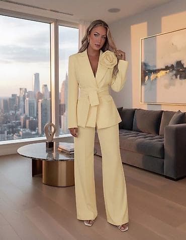 cipele br 36: 04. Komplet: 4.100 dinara A — 4