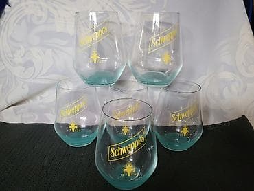 case za crveno vino: Case nove Schweppes. Nove case,sve na njima odsjaj 9d svetla. Komada — 2