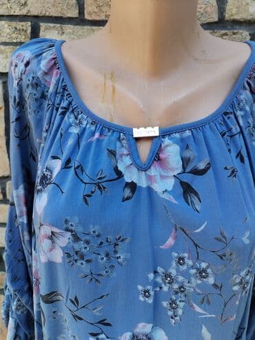 svecane haljine xl: Bluza vel XL
Pazuh po 62 — 4