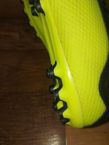 Dodaci za bicikl: Kopacke Adidas br 38 gaziste 245 mm su u odlicnom stanju sa sitnim — 10