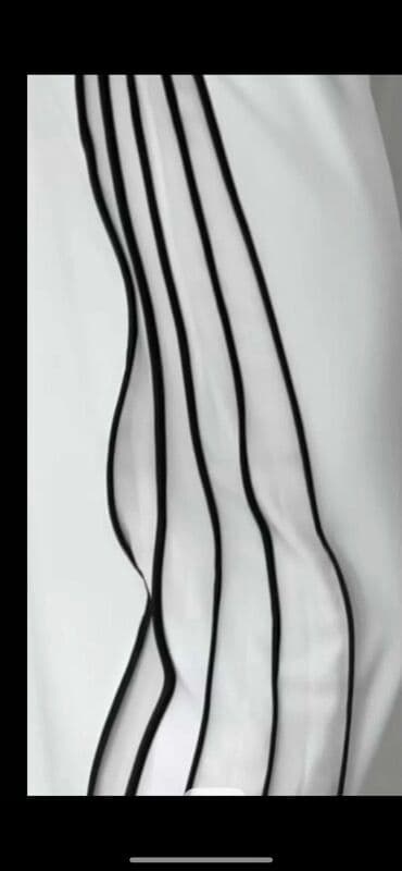 lidl kombinezon: Elegantni ženski kombinezon – belo-crni - Kroj: bez rukava, gornji — 4