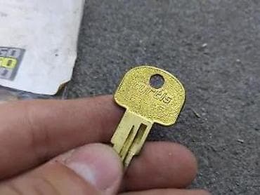 digalka za kola: NOVO BLANKO KLJUC BRAVE PALJENKA ZASTAVA 750 FIACA FIAT | Cena po — 2