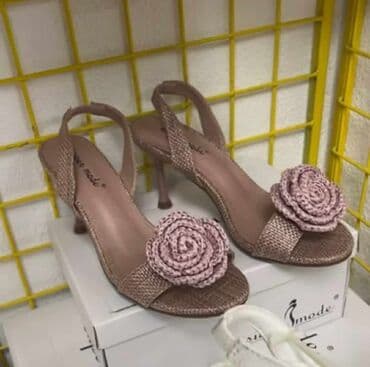 sandale platforma ccc: Sandals, 41 — 1