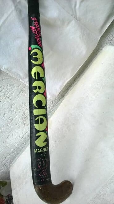 stitnici za ruke za motor: Palica za hokej na travi Mercian Magnet vel.30(76 cm),ocuvana — 2