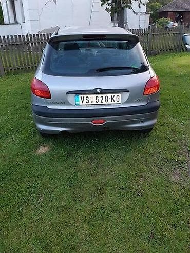 seat ibiza: KOMPLET AUTO U DELOVIMA ZA PEUGEOT 206 | Peugeot 206 1.1 benzin.Auto — 1