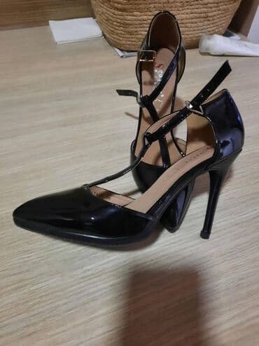 hermes kaisevi: Sandals, 36 — 1
