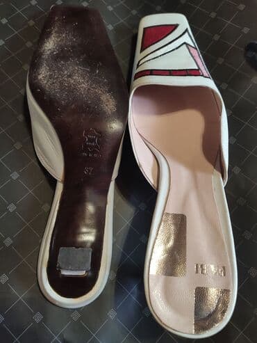 opposite papuce sa krznom: Fashion slippers, 37.5 — 3