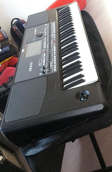 Musical Instruments: Klavijatura u perfektnom stanju kao nova je pre 4 god kupljena u sky — 2