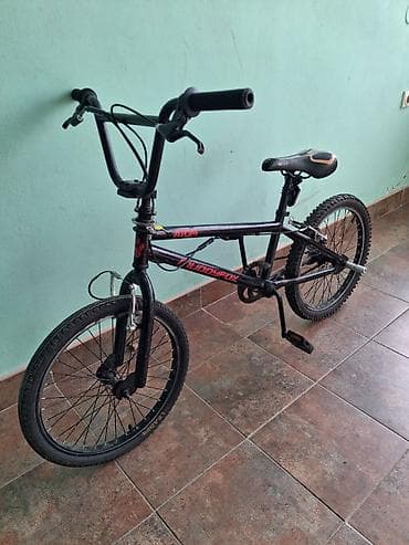 bicikla sa korpom za decu: BMX bicikl – Thunderfox ATOM, crni - Čelični ram sa niskim gornjim — 1