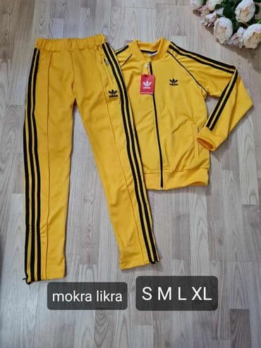 Women's Sweatsuits: 2800dinara — 17