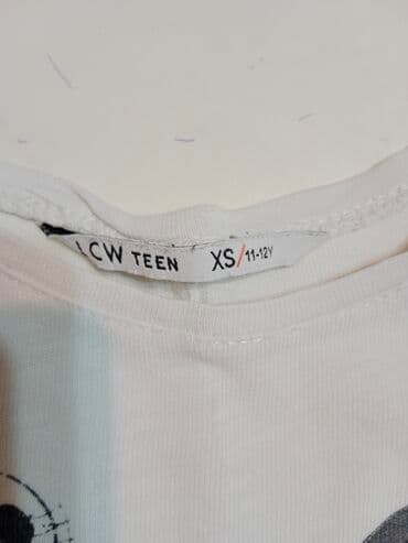 Kupaći kostimi: LCW majica za devojčice Veličina 11/12 god kao XS kratko nošena čist — 4