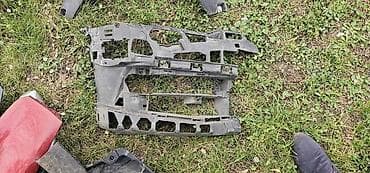 polovni a: NOSAČ BRANIKA G30 M5 DESNI ZA BMW 518, 520, 520 GT . | BMW 5 g30 — 4
