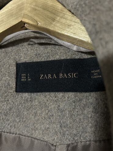 pončo za zimu: Zara, L (EU 40), Single-colored, With lining — 4