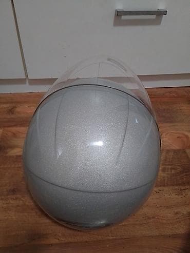 kaceti: Kaciga za motor L velicine je potpuno ispravna u dobrom je stanju sa — 10