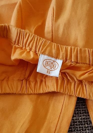 tiffany pantalone nova kolekcija: Dečje pantalone 3/4 dužine, brend Smile, veličina 86. Boja — 2