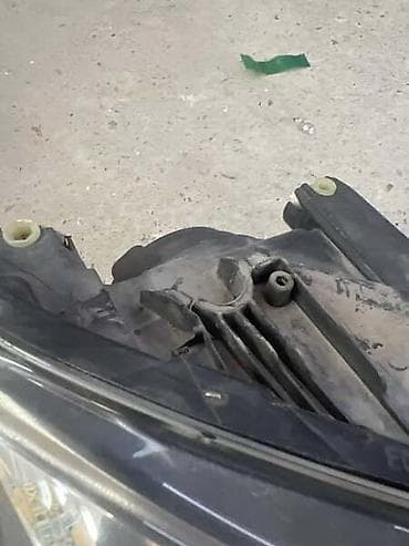 valjevo auto plac: FAR ZA VOLKSWAGEN UP! - 1S1941016A | Far za Vw Up 1S1941016A Ostecen — 4