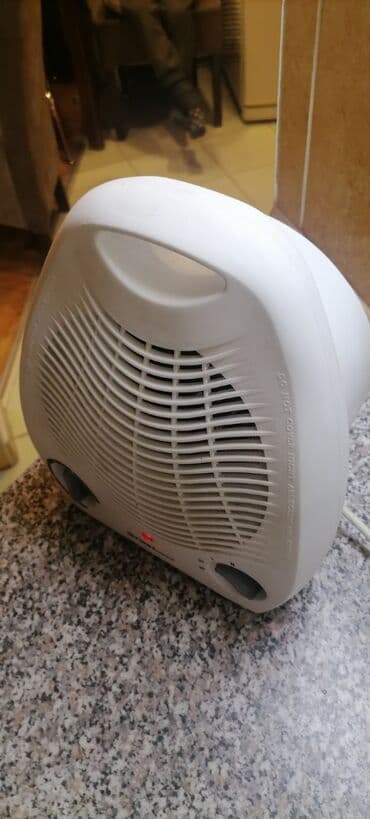 lusteri sa ventilatorom cijene: Grejalica duvaljka 2 brzine plus ventilator Frist 2000w
 Mirjevo — 5